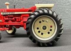 ERTL Farmall 1206 Tractor - 96 Lafayette Toy Show Edition