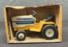 ERTL IH Cub Cadet Lawn & Garden Tractors