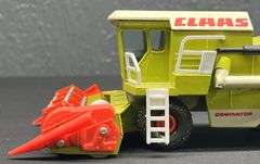 Claas Dominator Combine