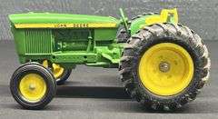 ERTL JD New Gen Utility & D Tractors