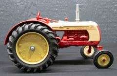 ERTL Cockshutt 40 Deluxe, Cockshutt 50, Co-op E5 Tractor Set
