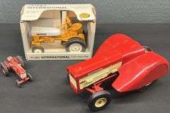 ERTL IH Cub, 460 Grove, Farmall 350 Tractors