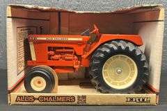 Allis-Chalmers D21 Tractor