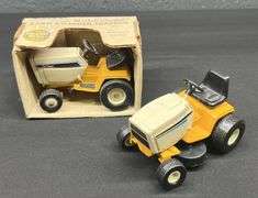 ERTL IH Cub Cadet Lawn & Garden Tractors