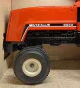 ERTL Deutz-Allis 8030 Tractor with Cab