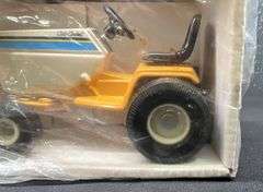 Scale Models Cub Cadet Lawn & Garden Tractors