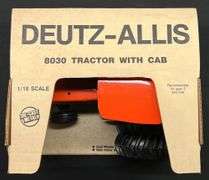 ERTL Deutz-Allis 8030 Tractor with Cab