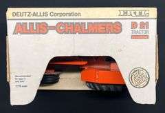 Allis-Chalmers D21 Tractor