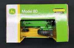 ERTL John Deere Model 80 Tractor