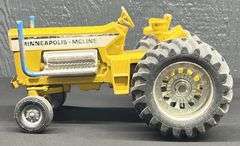 ERTL Minneapolis Molene Mity Minny Super Rod Pulling Tractor