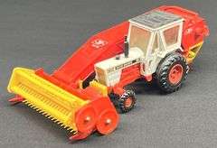 Corgi David Brown 1412 Tractor with Harvester