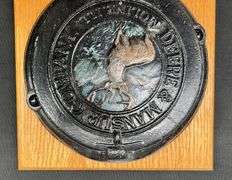 Early Deere & Mansur Co. Cast Iron Seed Corn Lid