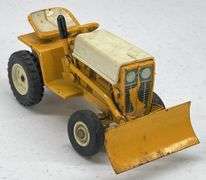 IH Cub Cadet & Satoh Lawn/Garden Tractors