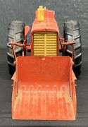 Hubley Farmall 560 with Tru-Scale Loader