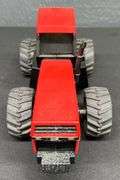 ERTL Case IH 4994 Battery Operated Tractor