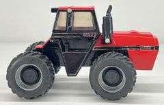 ERTL Case International 4894 & WFE Field Boss 185 Tractors