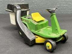 ERTL John Deere Lawn Tractors