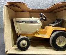 ERTL IH Cub Cadet Lawn & Garden Tractors