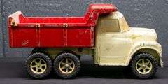 ERTL International Loadstar Truck with Hydraulic Dump Bed