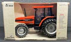 Scale Model AGCO Allis 8630 Tractor