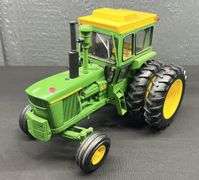 ERTL John Deere 6030 Tractor - 2004 Collectors Edition
