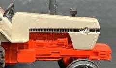 Case 4890 & 1690 Tractors
