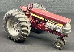 ERTL 560 Fly'N Farmall Super Rod Pulling Tractor