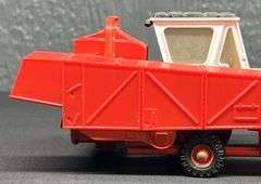 Corgi David Brown 1412 Tractor with Harvester