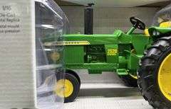 ERTL John Deere Model 2520 Tractor - FFA Edition