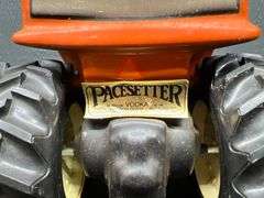 Pacesetter "Big Orange" No. 4 Decanter