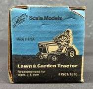 Scale Models Cub Cadet Lawn & Garden Tractors