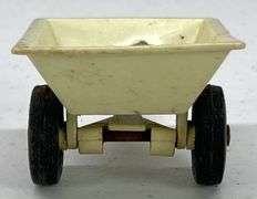 IH Cub Cadet & Satoh Lawn/Garden Tractors