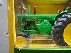 ERTL John Deere Model 80 Tractor
