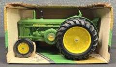 ERTL John Deere Model R Tractor