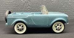ERTL International Scout Truck