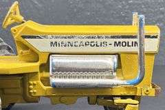 ERTL Minneapolis Molene Mity Minny Super Rod Pulling Tractor