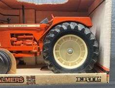 Allis-Chalmers D21 Tractor