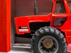 ERTL Allis-Chalmers 7580 Tractor