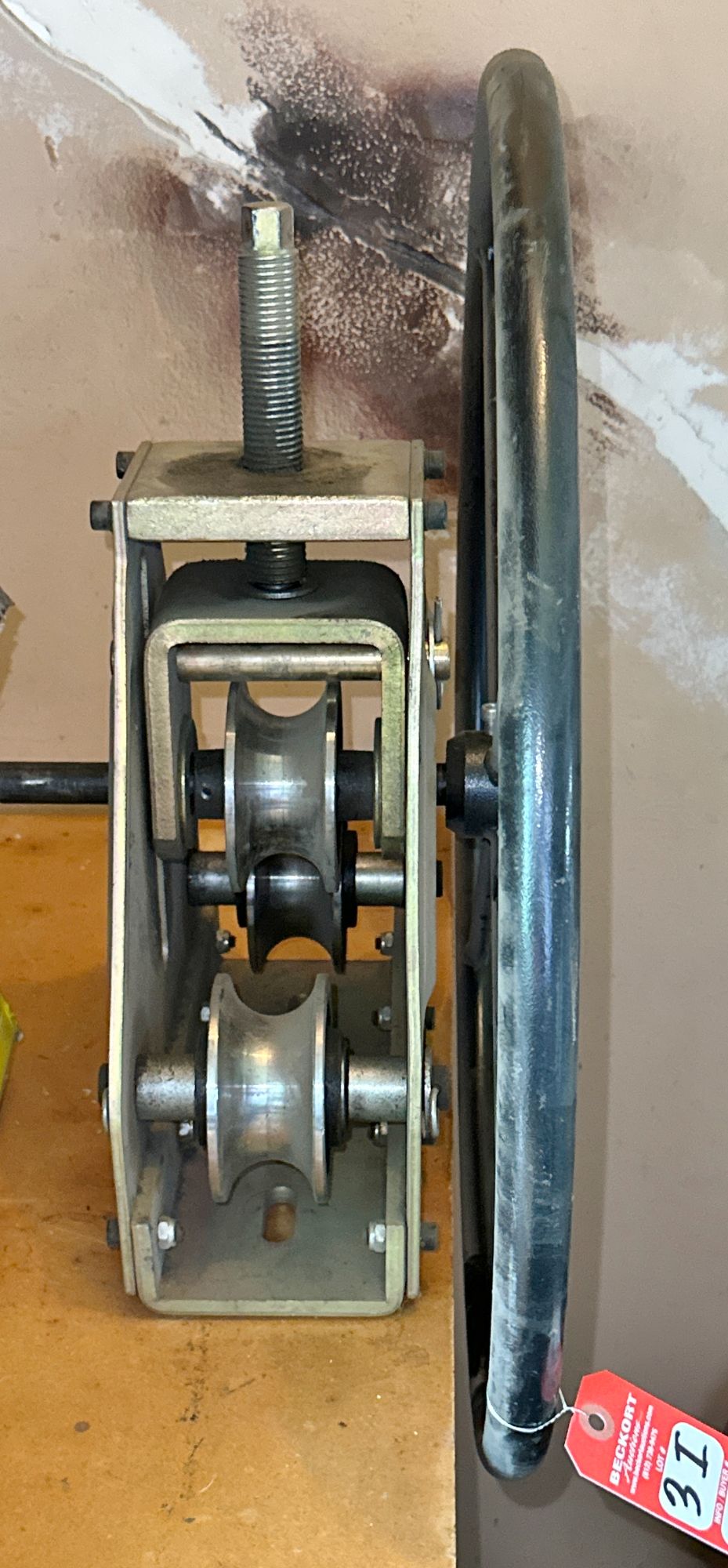 Lot image 2