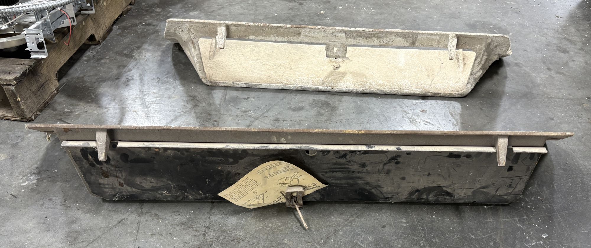 Lot image 2