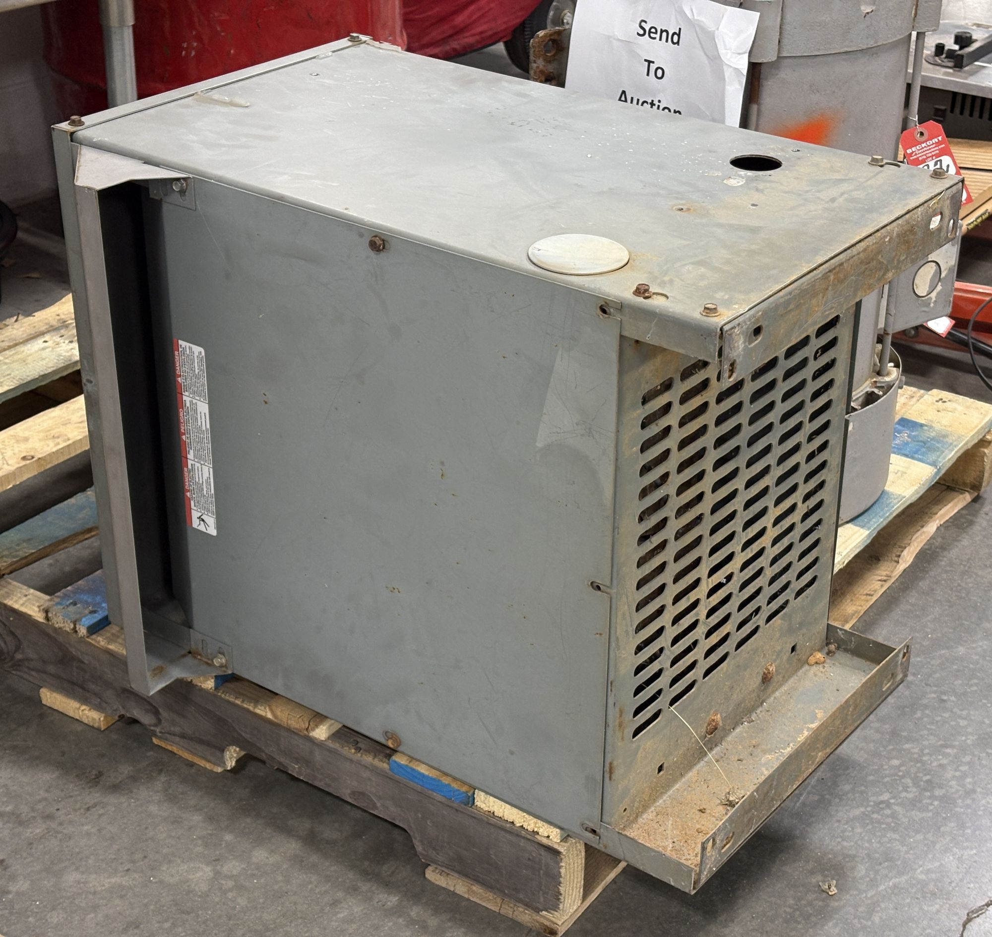 Lot image 4