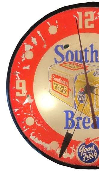 Southern Bread Lighted Pam Clock