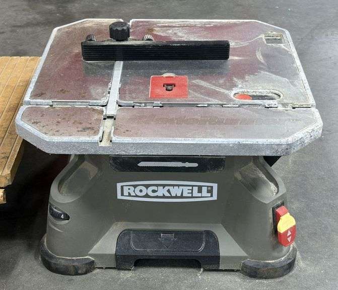 Rockwell Blade Runner & Hirsh Saw Table
