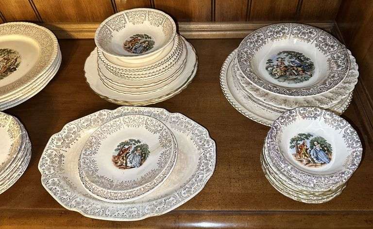 66 Piece Place Setting