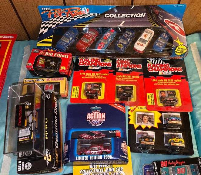 Nascar & Racing Collectable Mini Cars