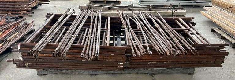 Bil-Jax Metal Pipe Scaffolding