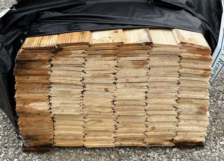 Ponderosa Pine V-Groove Siding