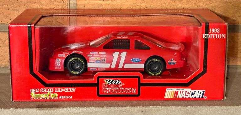 Nascar 1993 Edition 1:24 Scale Die-Cast Cars