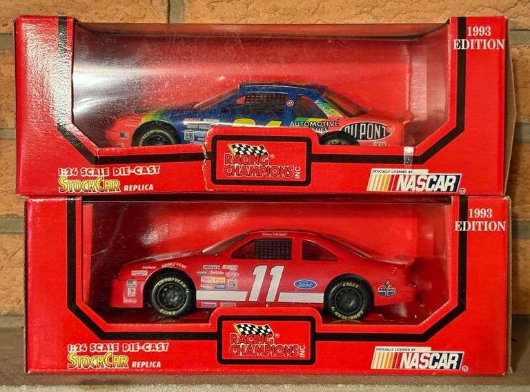 Nascar 1993 Edition 1:24 Scale Die-Cast Cars image