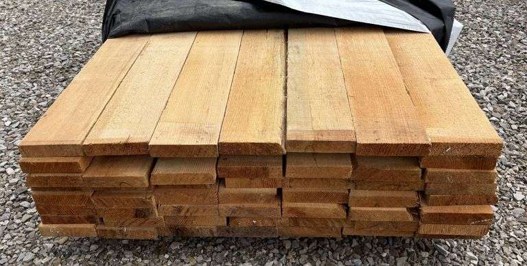 Douglas Fir Rough Sawn Lumber